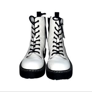 White combat boot